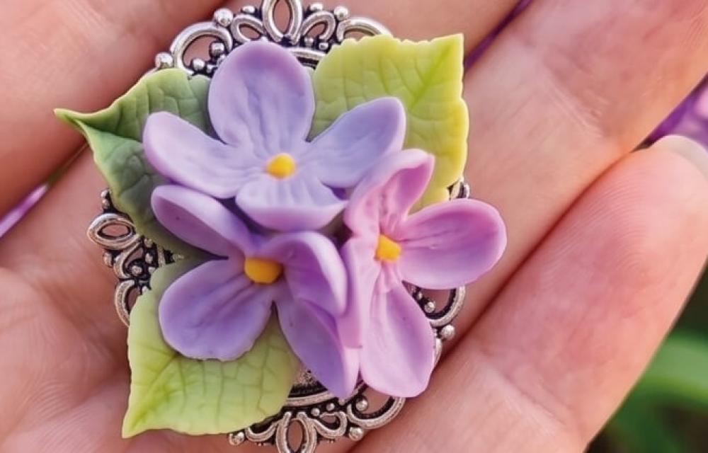 МАСТЕР-КЛАСС «Кулон с сиренью» Ольги Волковой