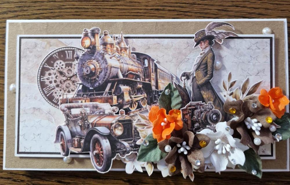 МАСТЕР-КЛАСС Марины Щегловой по изготовлению оригинальных праздничных открыток с использованием разнообразных техник и материалов