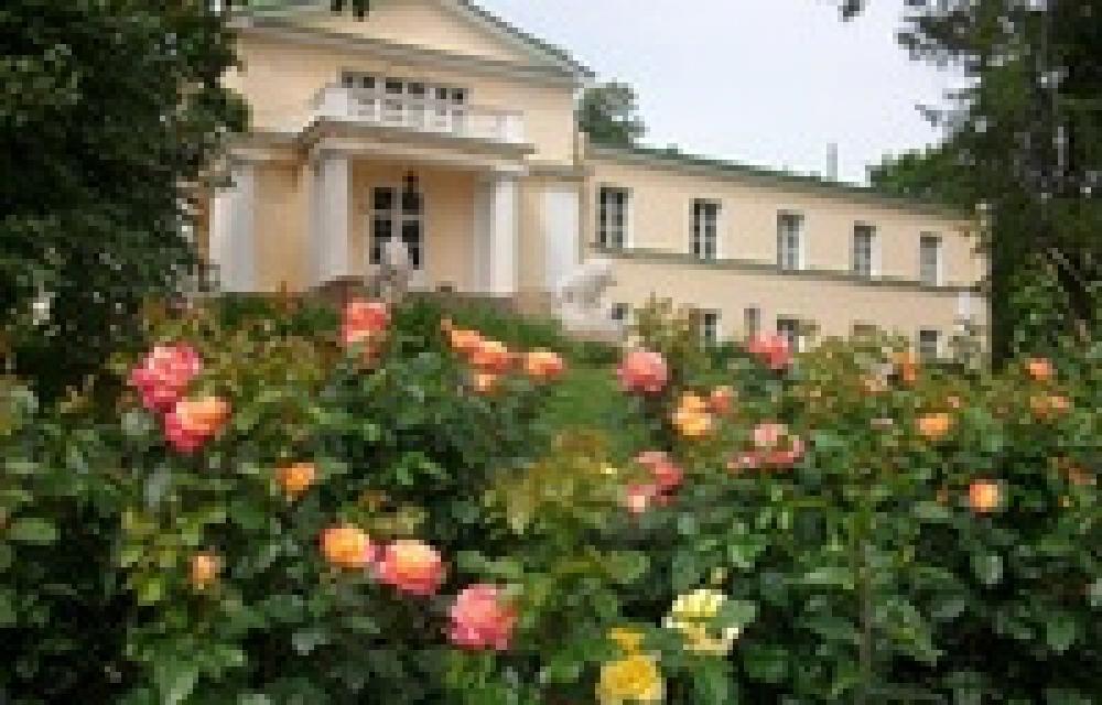 «Розовая феерия» в усадьбе Марьино
