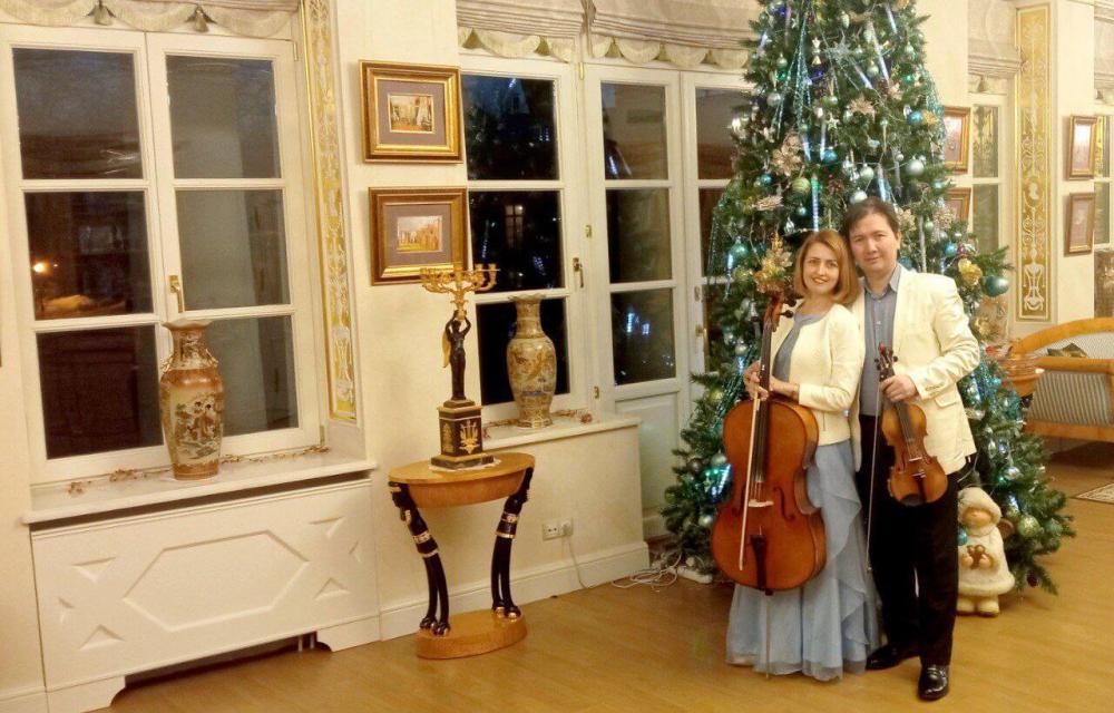 КОНЦЕРТ «ЗИМНЕЕ НАСТРОЕНИЕ» в исполнении дуэта «Эталон» – Мадата и Елены Худайбергановых